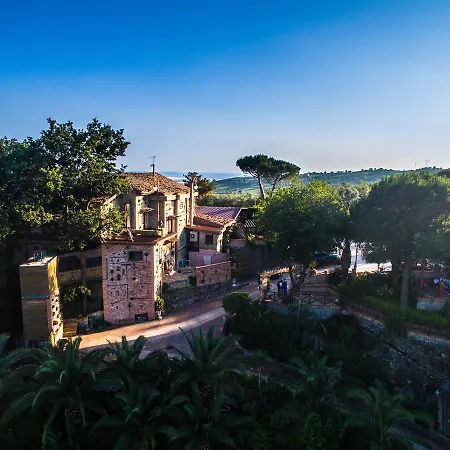Le Parisien Feriested Montecorvino Pugliano